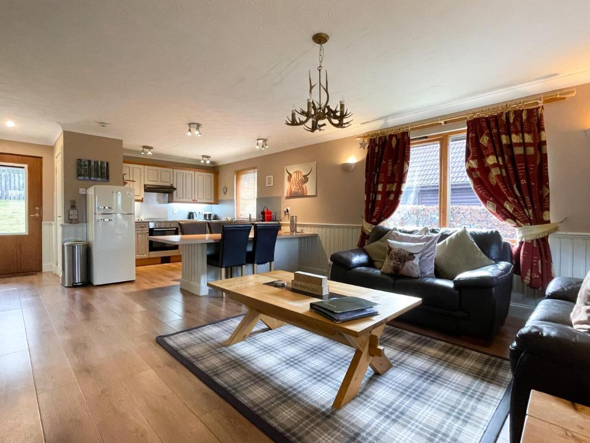 Loch Lomond Luxury Lodges Drymen Bagian luar foto