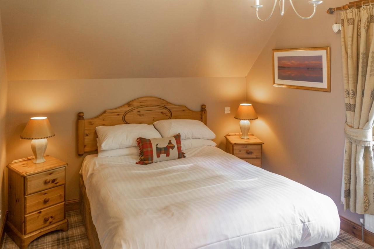 Loch Lomond Luxury Lodges Drymen Bagian luar foto