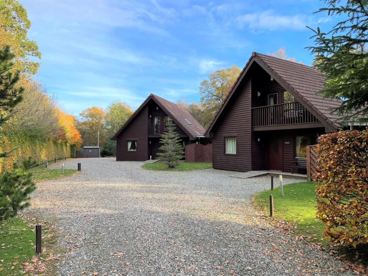 Loch Lomond Luxury Lodges Drymen Bagian luar foto