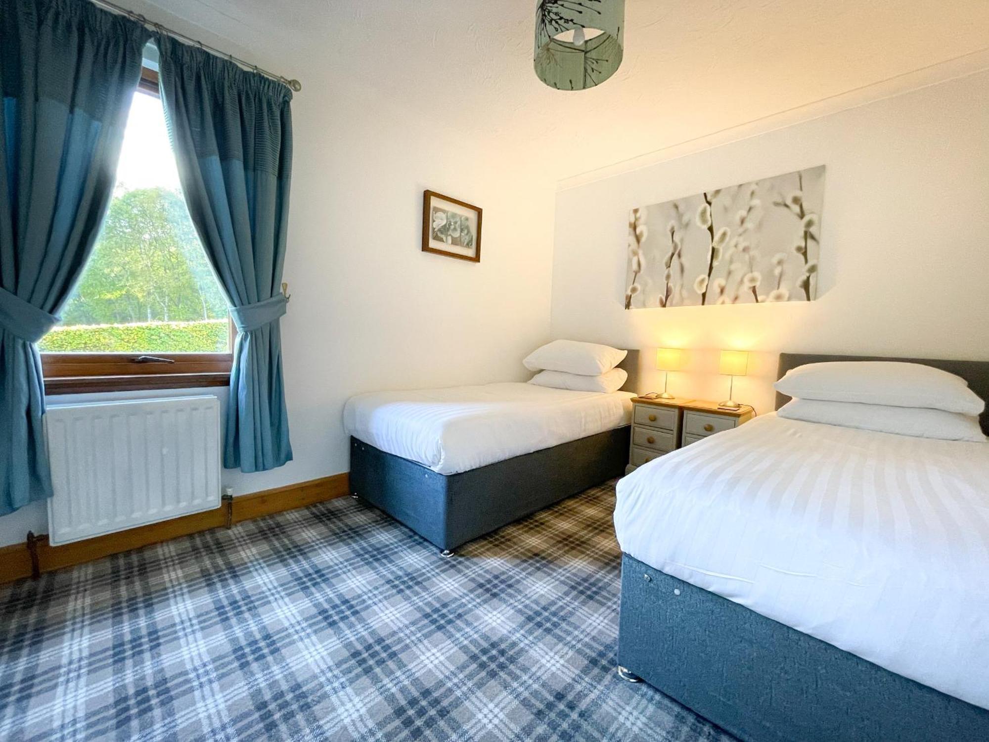 Loch Lomond Luxury Lodges Drymen Bagian luar foto