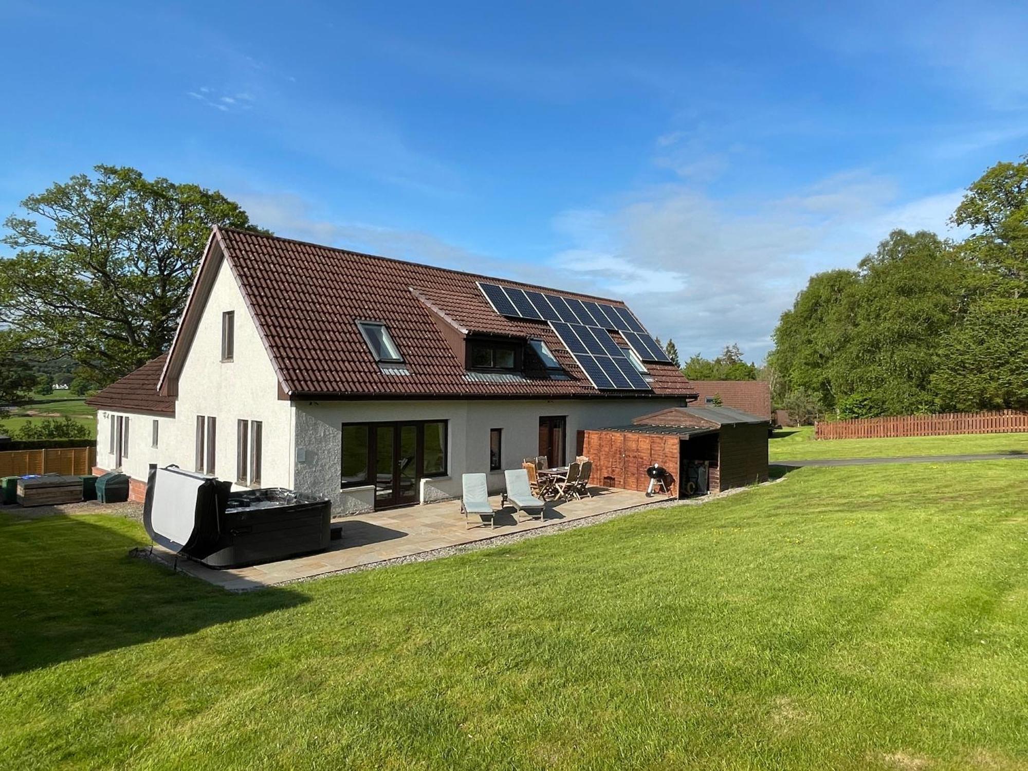 Loch Lomond Luxury Lodges Drymen Bagian luar foto